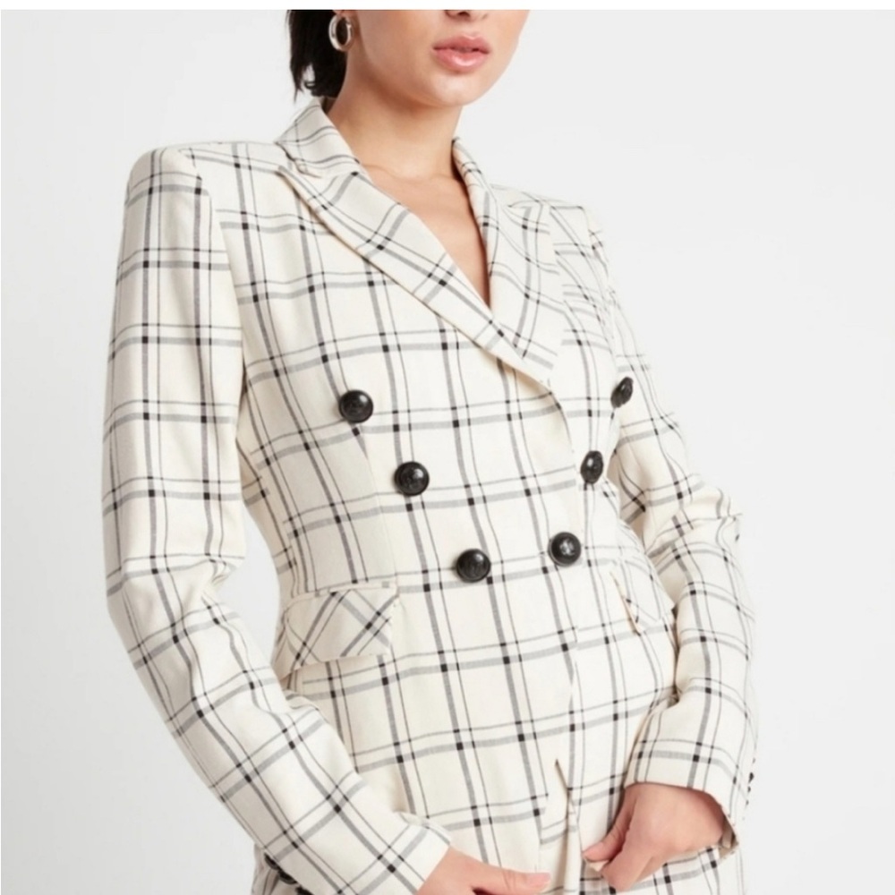 Choosy Brand Double Breasted Plaid Blazer Size 4‎